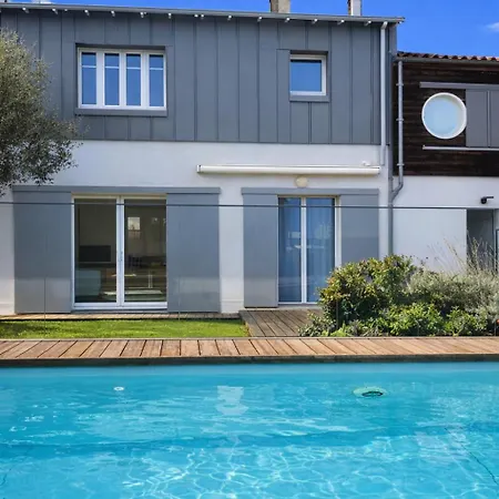 Eleonore - Piscine Privee, 5 Chambres, Proche Centre, Parking By Maison Acg La Rochelle (Charente-Maritime)